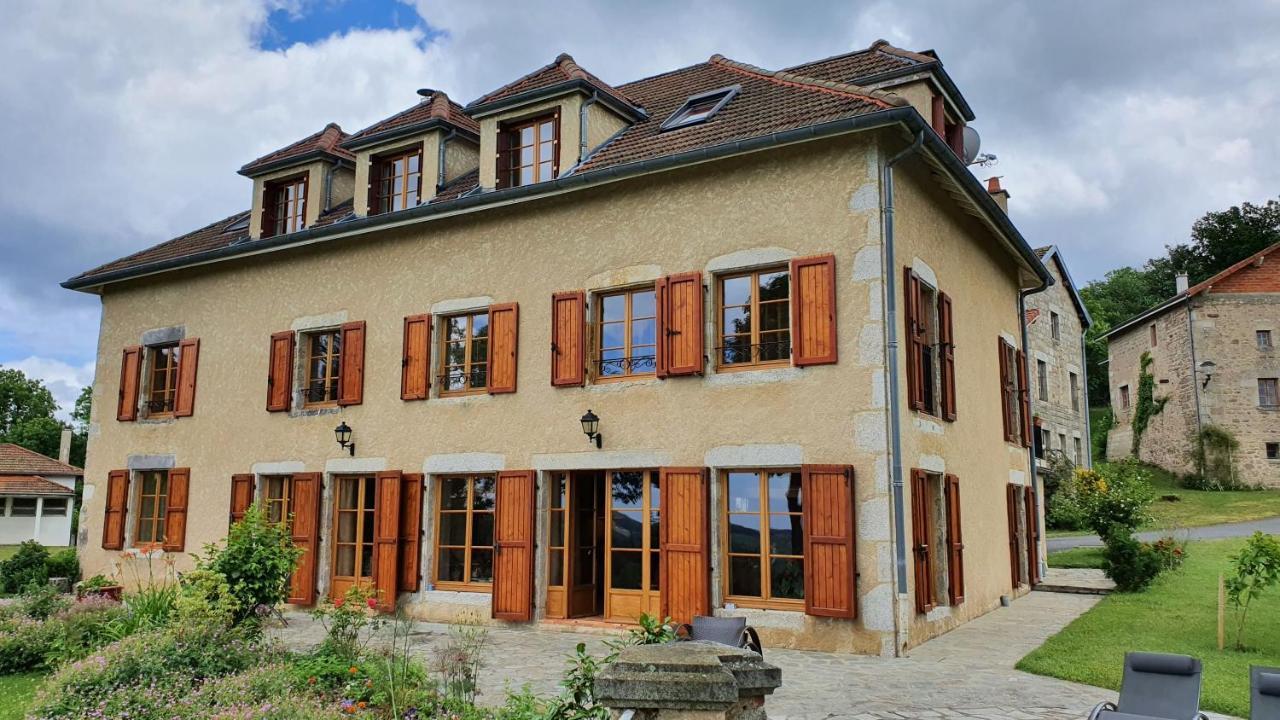 Domaine De Montvianeix Bed and Breakfast Saint-Victor-Montvianeix Buitenkant foto