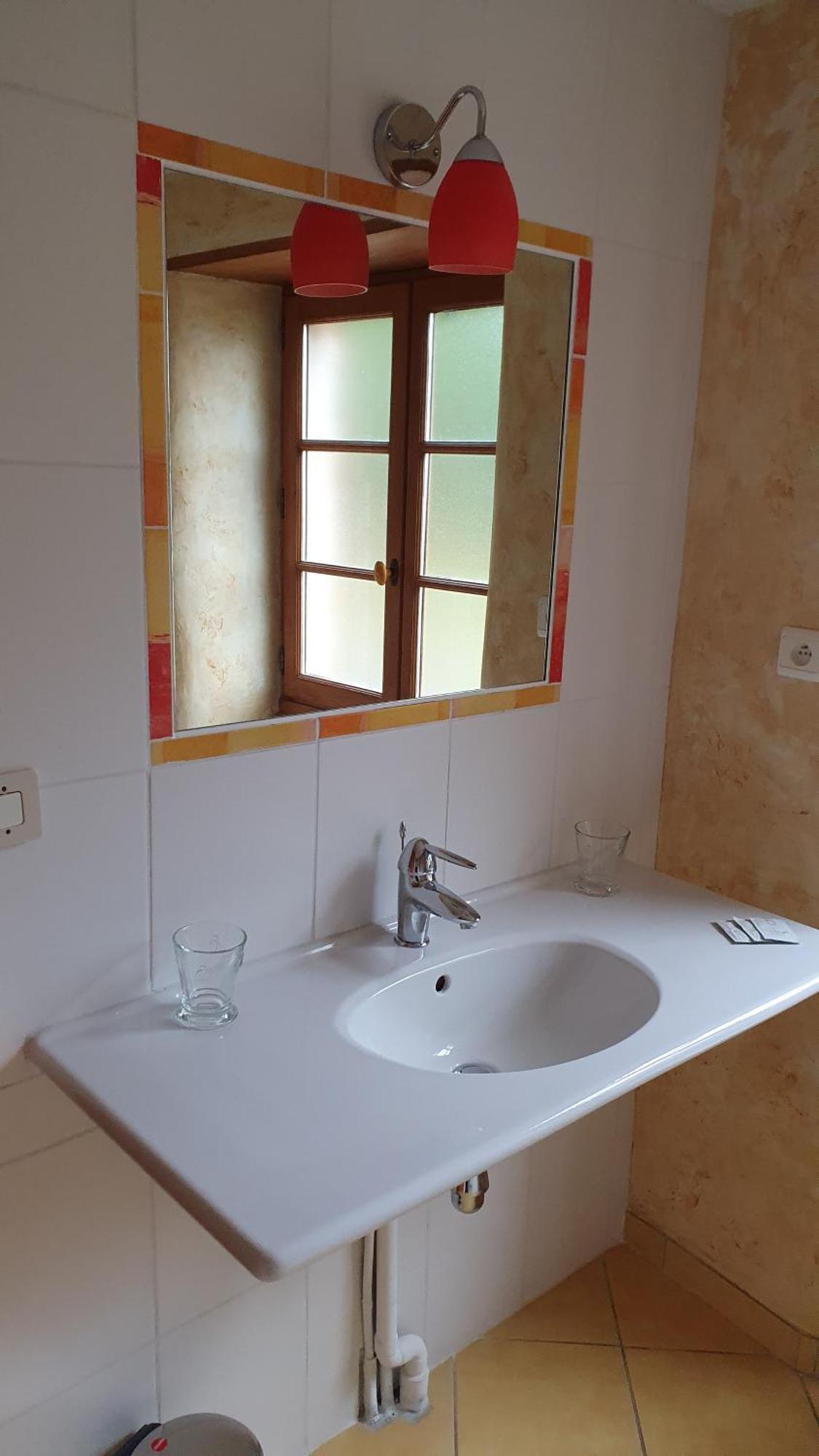 Domaine De Montvianeix Bed and Breakfast Saint-Victor-Montvianeix Kamer foto